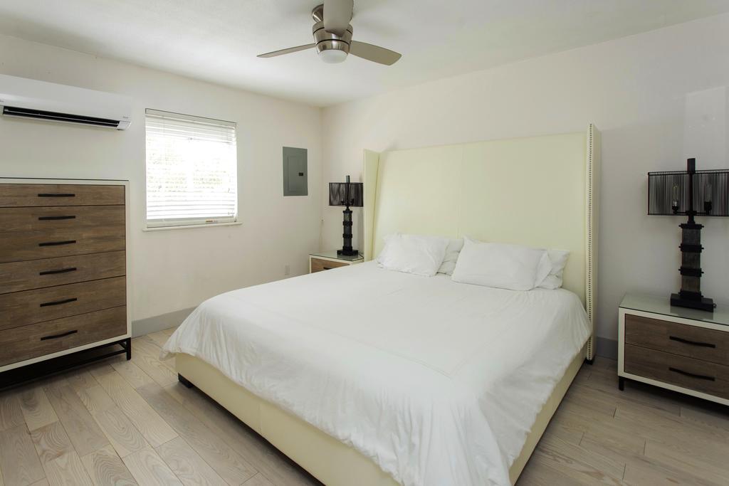 Plaza 2700 Luxury Beach Suites Βιρτζίνια Μπιτς Εξωτερικό φωτογραφία