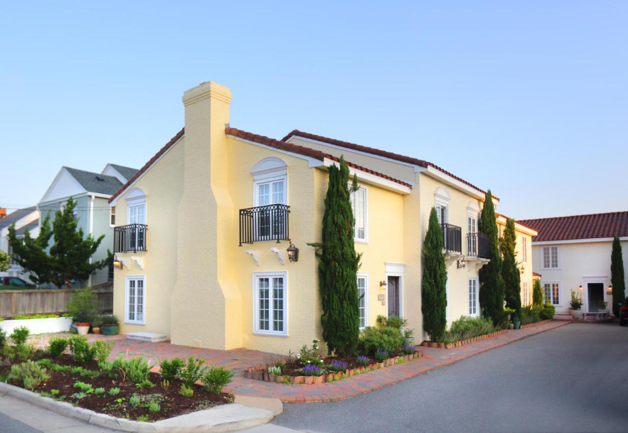 Plaza 2700 Luxury Beach Suites Βιρτζίνια Μπιτς Εξωτερικό φωτογραφία